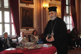 Ο Σεβασμιώτατος Μοσχονησίων και Ηγούμενος της Μονής της Αγίας Τριάδας Χάλκης κ. Απόστολος
